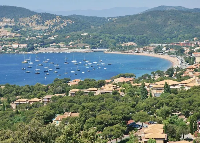 בית נופש Le Hameau De La Bastide D'A Saint-Raphaël