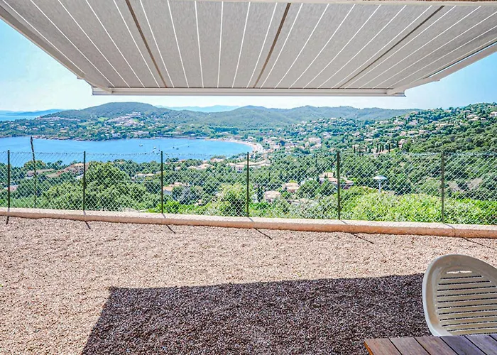 בית נופש Le Hameau De La Bastide D'A